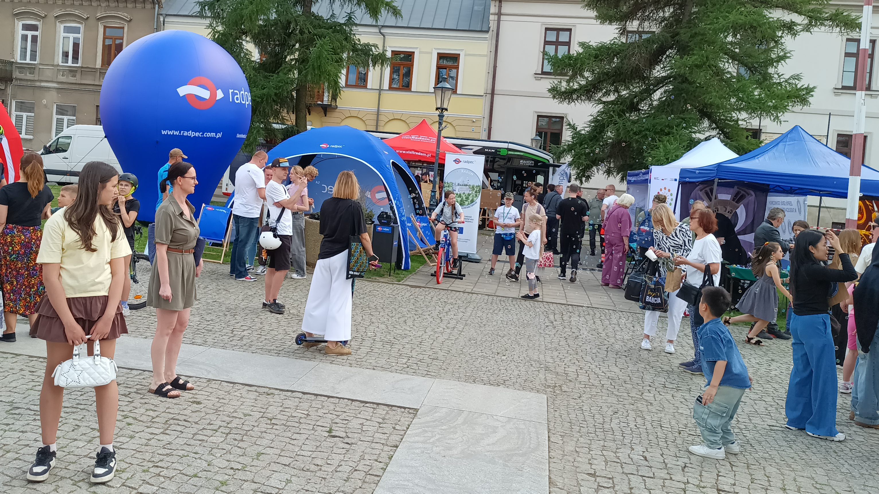 Stoisko RADPEC-u na radomskim Pikniku Ekologicznym 2026