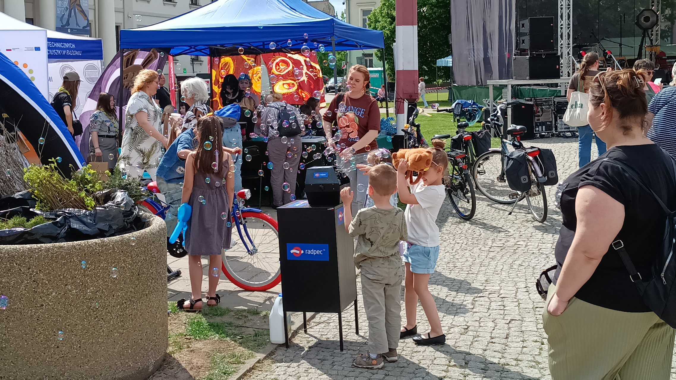 Stoisko RADPEC-u na radomskim Pikniku Ekologicznym 2026