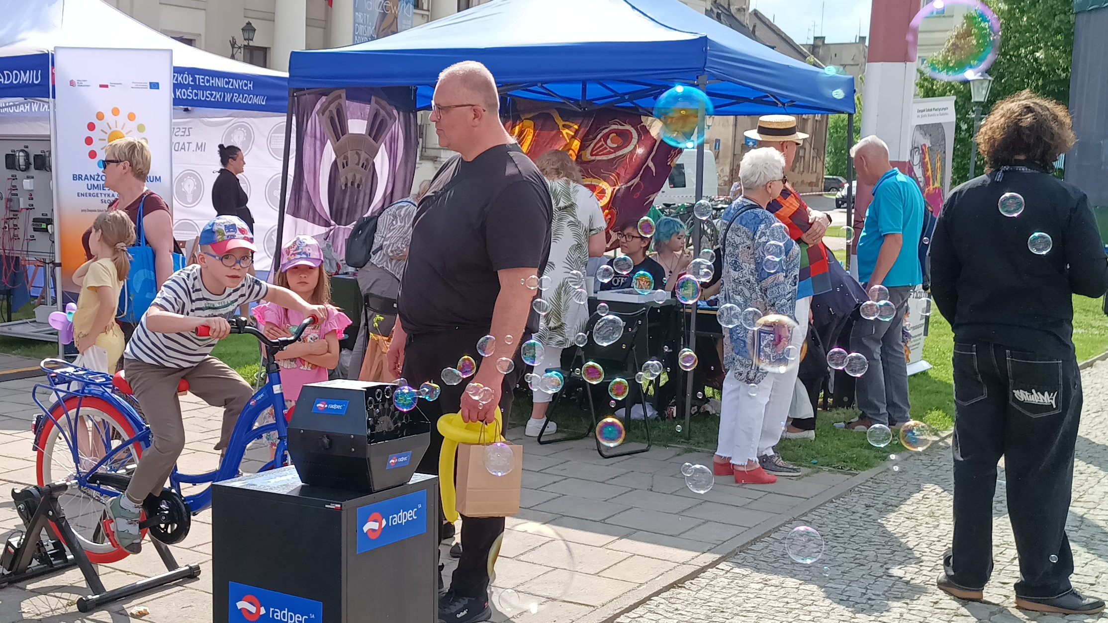 Stoisko RADPEC-u na radomskim Pikniku Ekologicznym 2026