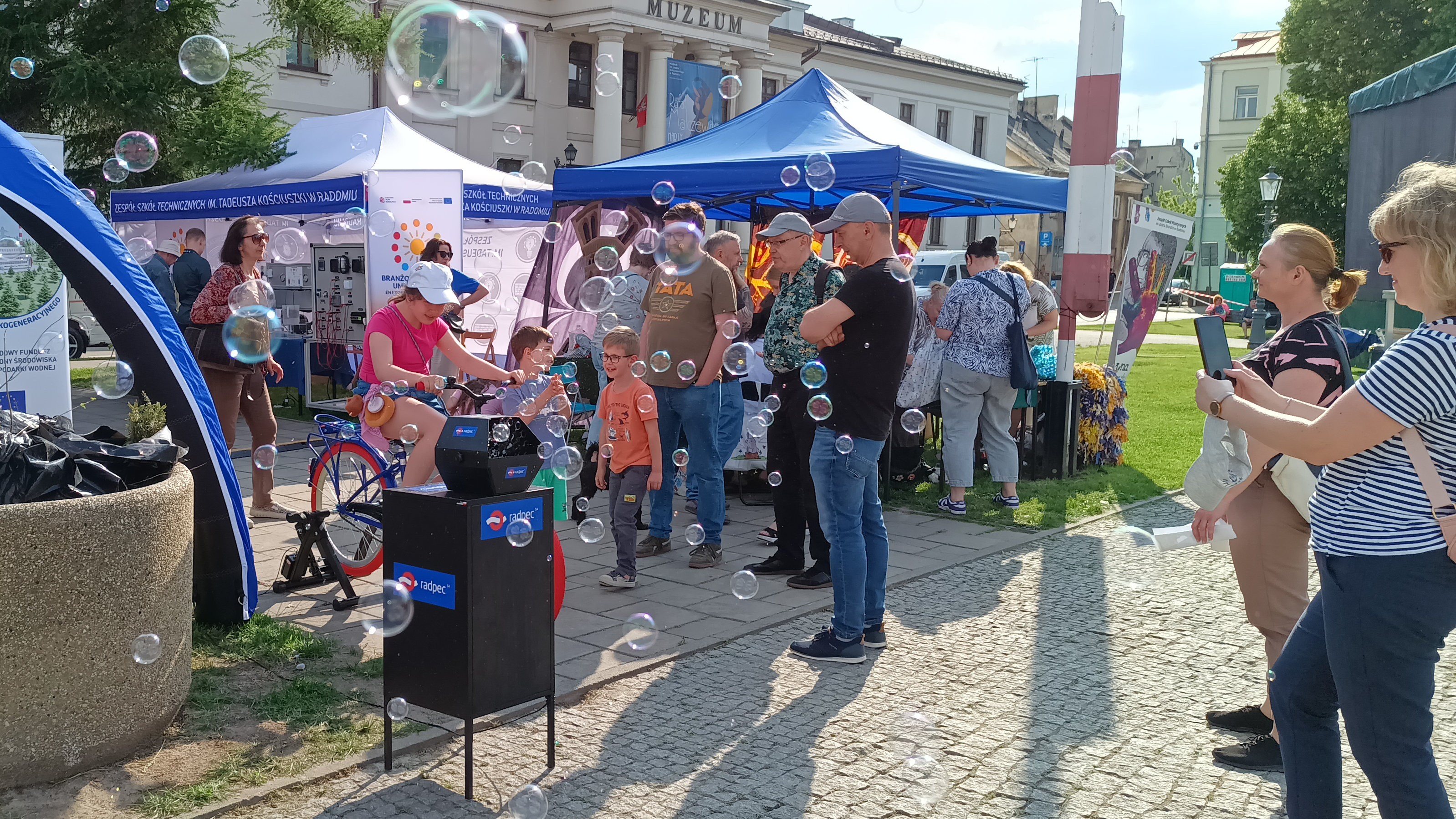 Stoisko RADPEC-u na radomskim Pikniku Ekologicznym 2026